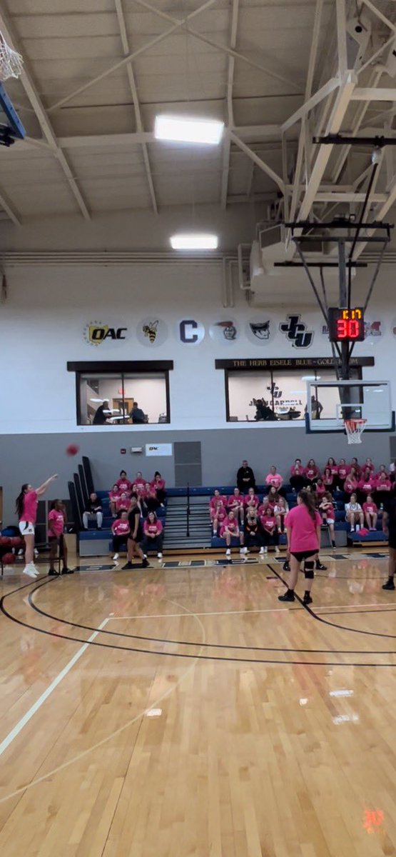 MGB has arrived at JCU for the inaugural <a href="/PinkPowerPrev/">Pink Power Preview</a> and Kate Bobey got in the action right away in the 3-point contest.  Nice job Kate &amp; Go Bees!