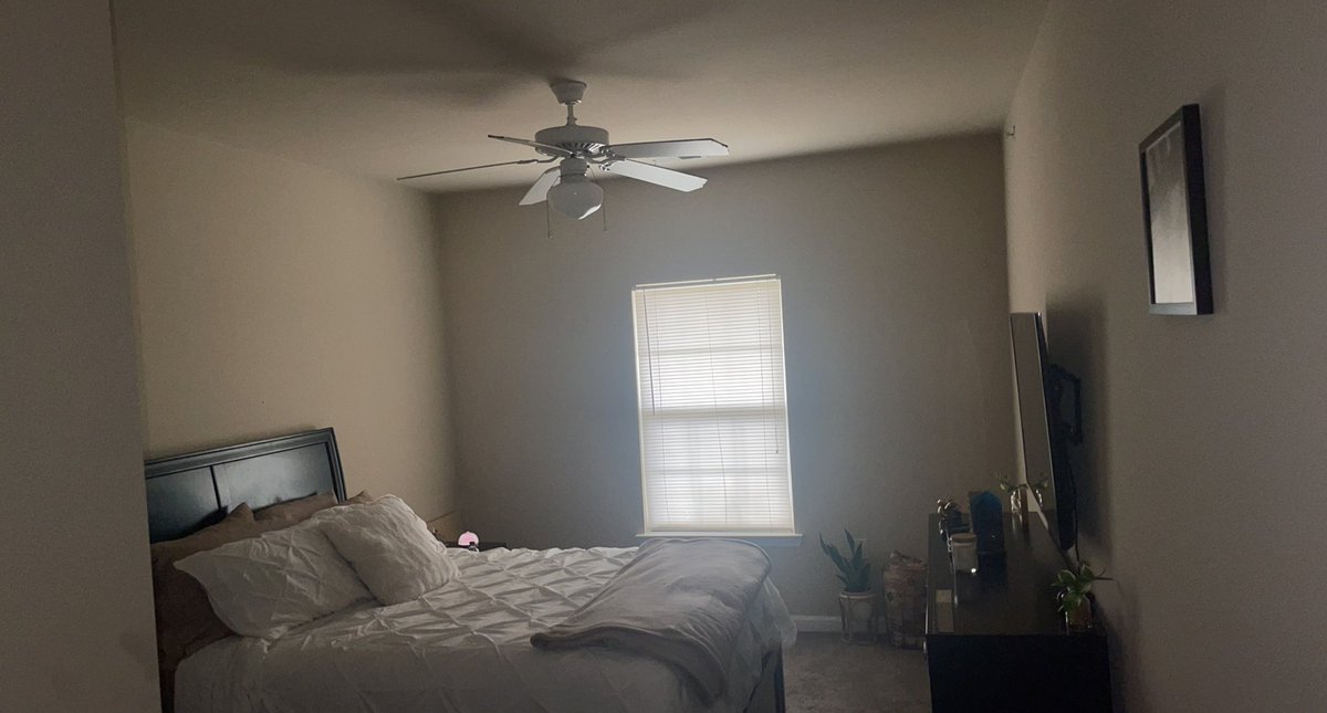DaBig_iiiiYaYa's tweet photo. Clean house #SaturdayVibes #myocd #refreshed https://t.co/4DYJOBJUK2
