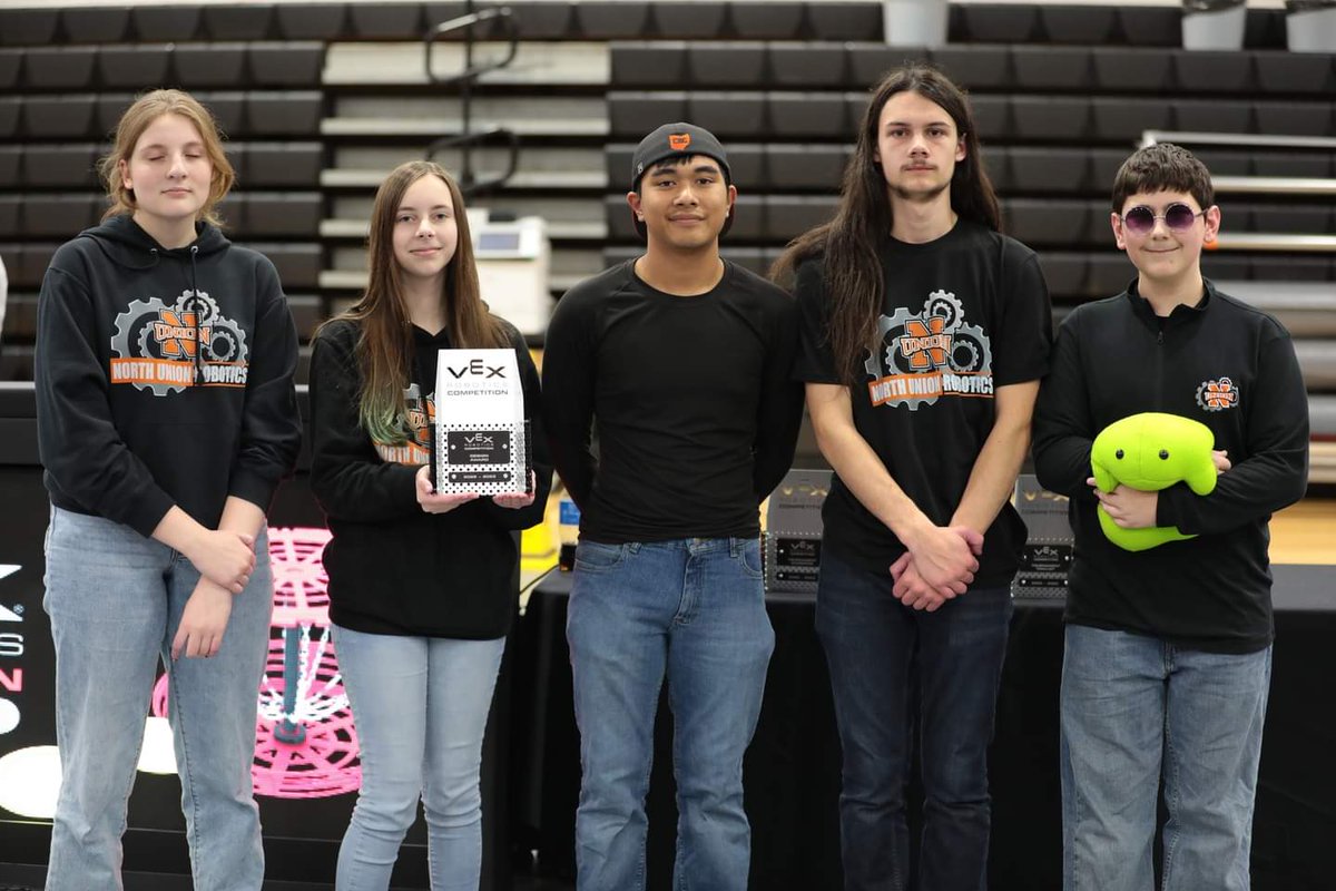 North Union Robotics (@nu_robotics) on Twitter photo First competition of the #VEXRobotics #SpinUp season.
#6008Z and #6008N were Tournament Finalists and #6008A won Design Award! #NUpride <a href="/NUHS_Principal/">NUHS Principal</a> First competition of the #VEXRobotics #SpinUp season.
#6008Z and #6008N were Tournament Finalists and #6008A won Design Award! #NUpride <a href="/NUHS_Principal/">NUHS Principal</a>