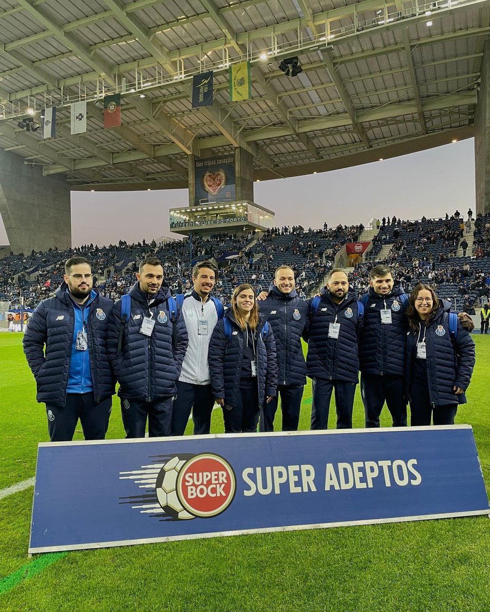 No relvado do Dragão 🐉 ⚽️🔥

#FCPorto #FCPortoeSports #eFCPortoSoccerSoul #superadeptos