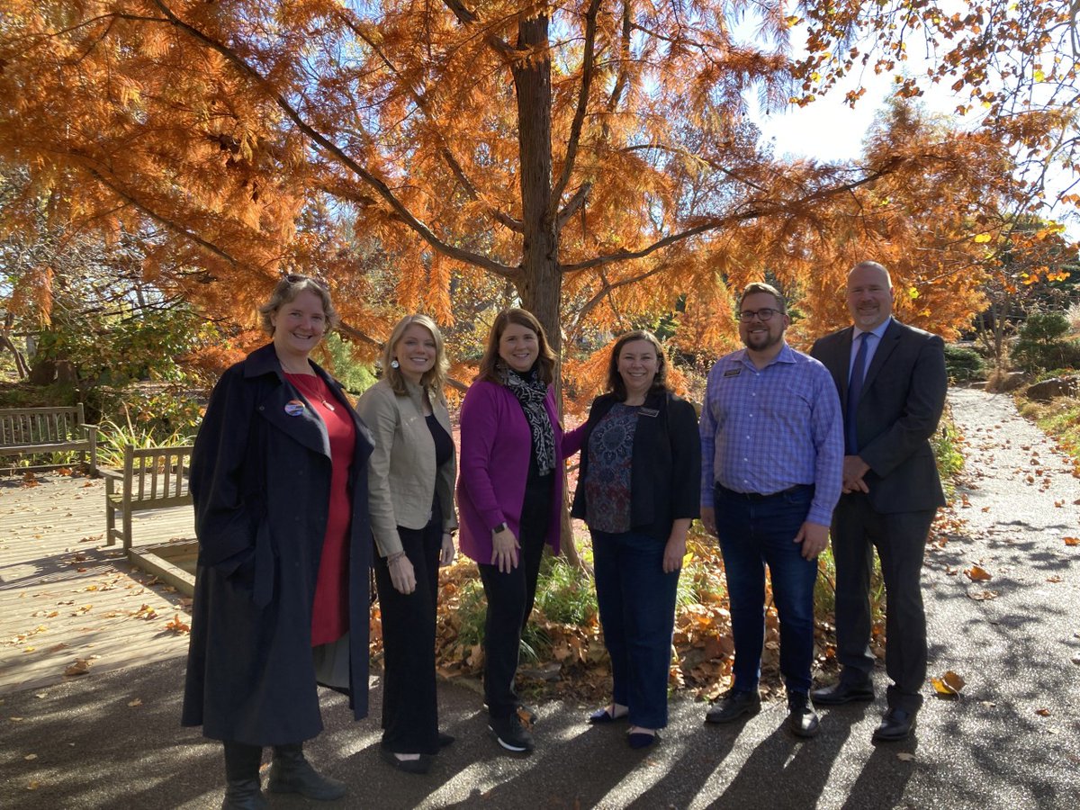 Travel WI News (@widepttourism) on Twitter photo Sec Romanski of <a href="/widatcp/">Wisconsin DATCP</a>, <a href="/WisconsinDOA/">Wisconsin DOA</a> Sec-designee Blumenfeld, <a href="/SatyaForMadison/">Mayor Satya Rhodes-Conway</a> & Sec-designee @AnneOfTheHill joined in celebrating $3.3M in tourism investments from <a href="/GovEvers/">Governor Tony Evers</a> for <a href="/OlbrichGardens/">Olbrich Gardens</a> and @AlliantECenter.
#BadgerBounceback #TourismFunding #Madison Sec Romanski of <a href="/widatcp/">Wisconsin DATCP</a>, <a href="/WisconsinDOA/">Wisconsin DOA</a> Sec-designee Blumenfeld, <a href="/SatyaForMadison/">Mayor Satya Rhodes-Conway</a> & Sec-designee @AnneOfTheHill joined in celebrating $3.3M in tourism investments from <a href="/GovEvers/">Governor Tony Evers</a> for <a href="/OlbrichGardens/">Olbrich Gardens</a> and @AlliantECenter.
#BadgerBounceback #TourismFunding #Madison