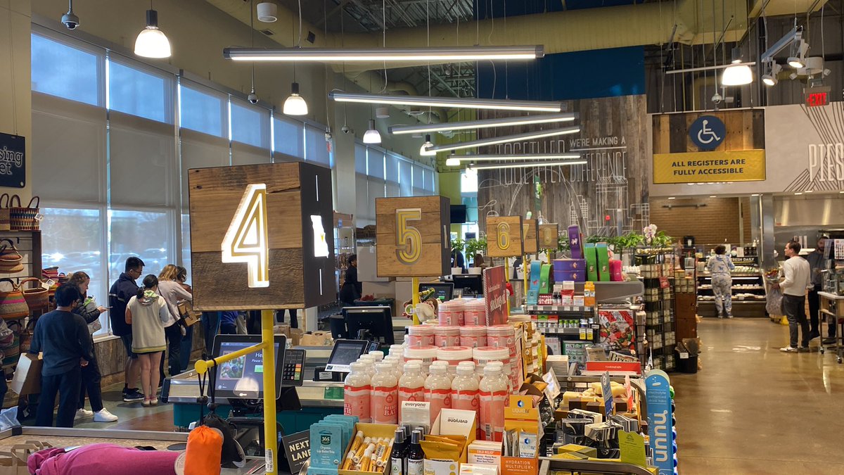 neilhershey's tweet photo. 1:30 pm CST in @WholeFoods in #stl and there are less than 50% of the registers open.  This is what happens you prioritize shareholders. https://t.co/1VSJsmDAeP