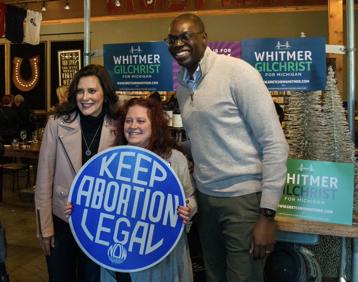 gretchenwhitmer's tweet photo. This election will determine the future of abortion access in Michigan.

Too much is at stake to sit on the sidelines — and that’s why we need everyone to knock on doors, make phone calls, and help get out the vote.

Volunteer with #TeamWhitmer now: https://t.co/8oLKW9eoKj https://t.co/jZRIbHQpNJ