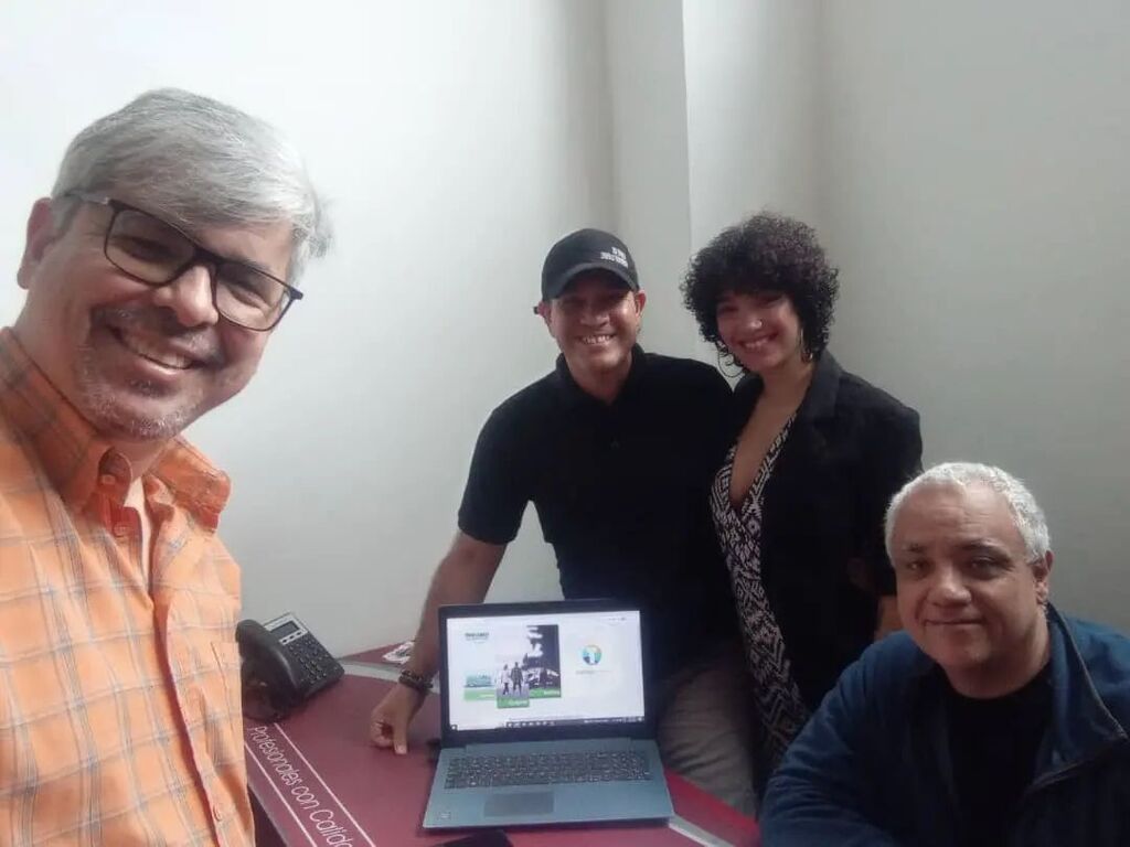 Luis Rodríguez tweet media