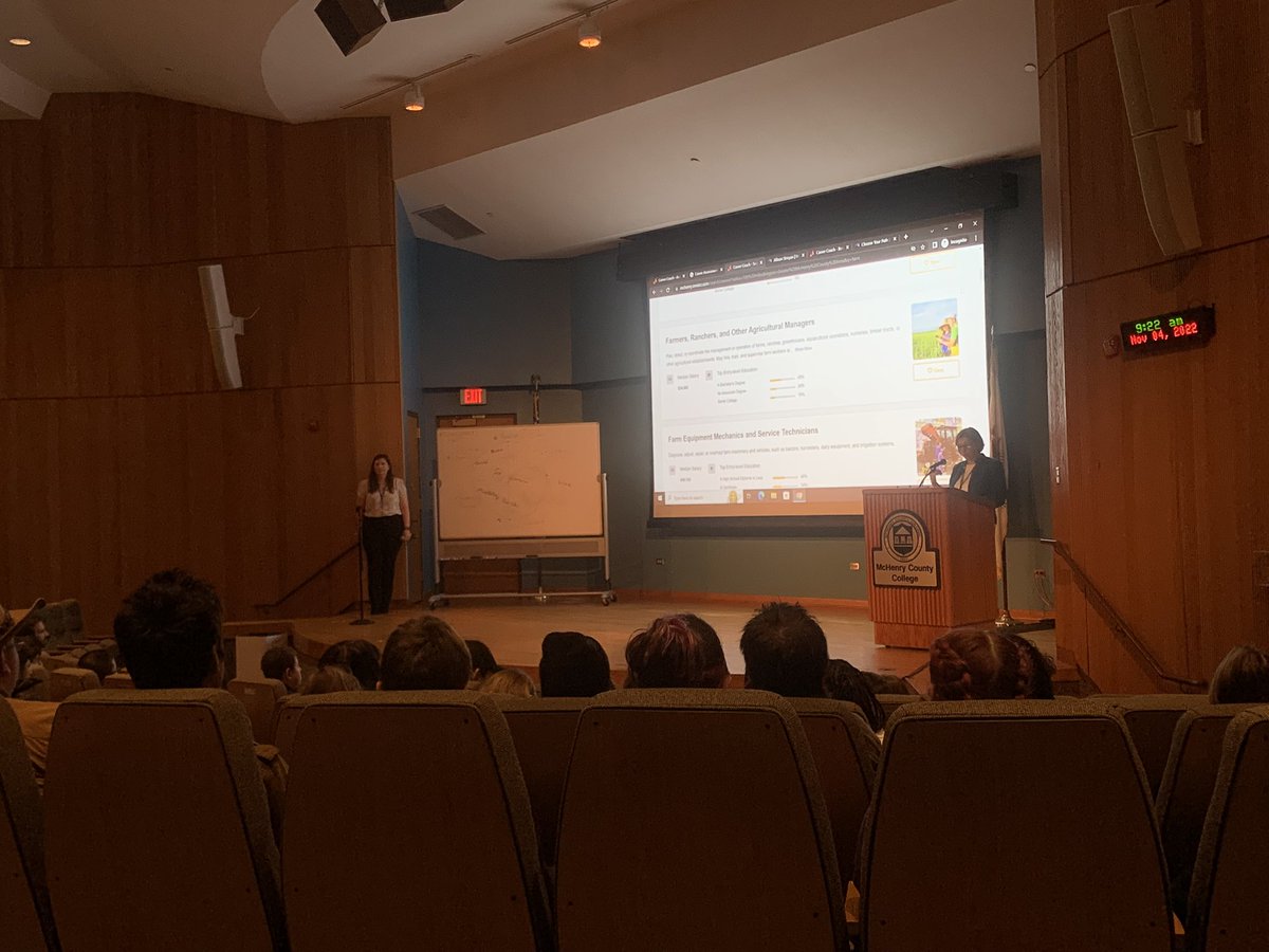 CLS_SS's tweet image. MCC career day was a hit! #clsengaged