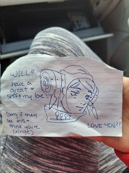 Ouggh he has all the little notes i put in with his lunches saved in the glove compartment  i like to draw his fav characters as a surprise 