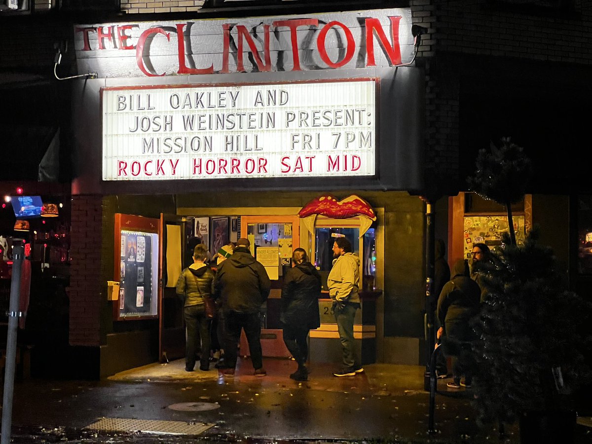 Thanks to all the Mission Hill fans who came to our screening/Q&amp;A last night at a fully packed <a href="/cstpdx/">Clinton Street Theater</a>! 

Your ❤️ of this show equals the ❤️ we all poured into it &amp; while it's corny to say -Gus would clobber us if we didn't- it warmed our hearts on a cold and rainy Portland night
