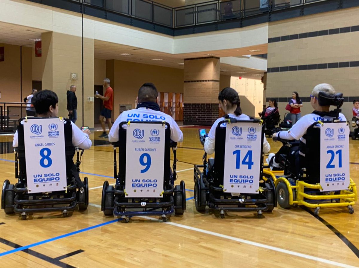 AcnurMexico's tweet photo. En el torneo internacional en donde participa #ClubDeUnión @powerchairmx se juega más que un partido⚽️👩‍🦽

Es el espacio para dejar un importante mensaje:Todas las #PersonasRefugiadas, sin importar de donde vienen o el tipo de discapacidad que tengan forman parte de #UnSoloEquipo. https://t.co/ZMqlh539er
