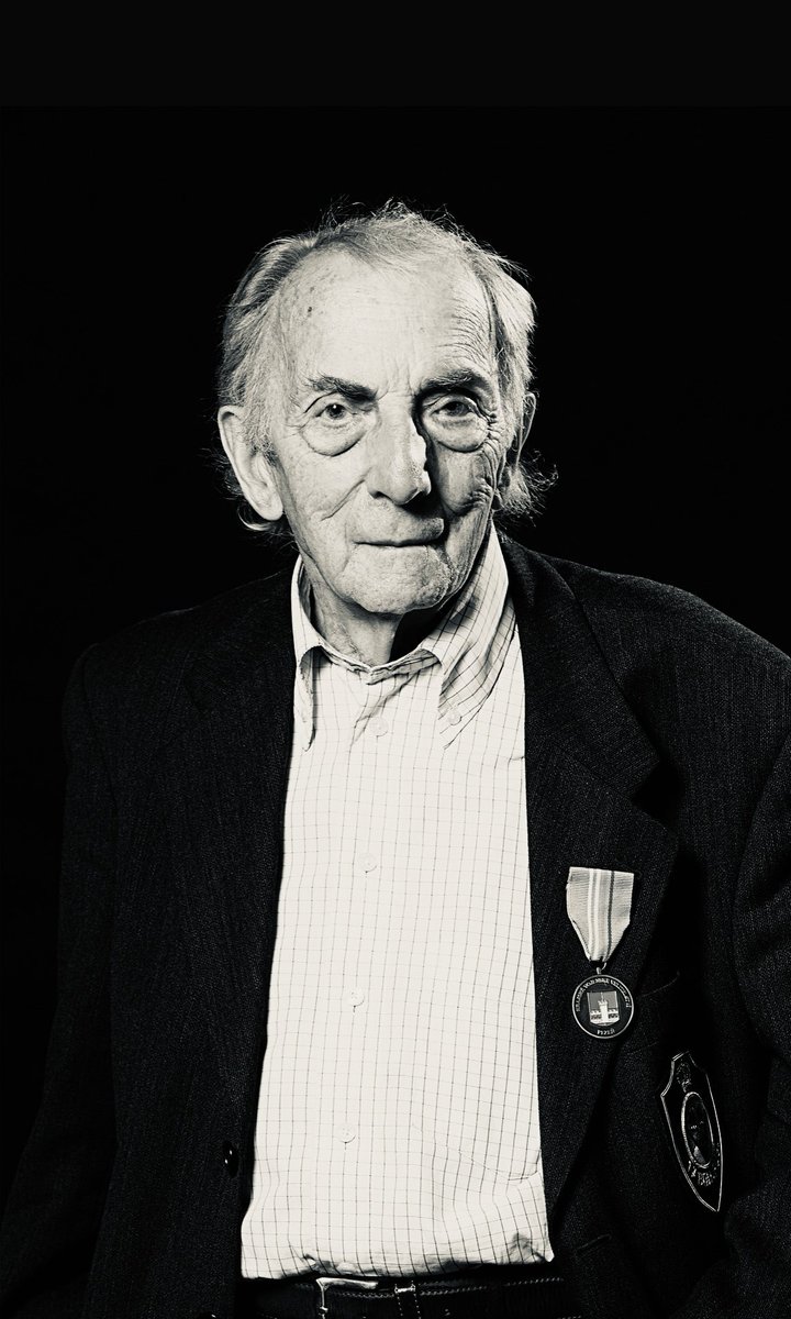 Dnes jsem s velkým zármutkem přijal smutnou zprávu, že nás navždy opustil Valère Gustin, jeden z hrdinů, kteří v druhé světové válce riskovali své životy v boji za naši svobodu. Je mi to obrovsky líto. I když už se nikdy nesetkáme, Valère Gustin navždy zůstane v našich srdcích.