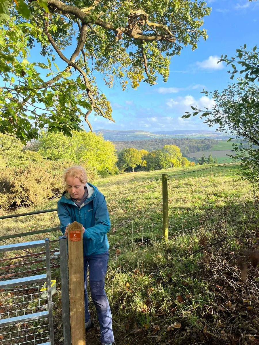 How are you getting out in the fresh air this weekend?🥾🌳

We installed another gate in North Wales. Replacing styles with gates (where possible) is a step towards an outdoors everyone can enjoy!

Learn more about the #PathsToWellbeing project 👉 buff.ly/3S6iMnA
