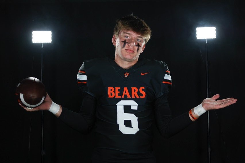 Grade 2 shoulder separation early in second quarter ends <a href="/GavinKnutsonn/">Gavin Knutson</a> senior year. What an amazing season and even better kid.  Looking forward to see what happens next. Thank you <a href="/612Qs/">612 Quarterbacks</a> for making him the QB he is. He is a hell of a QB that is for sure.