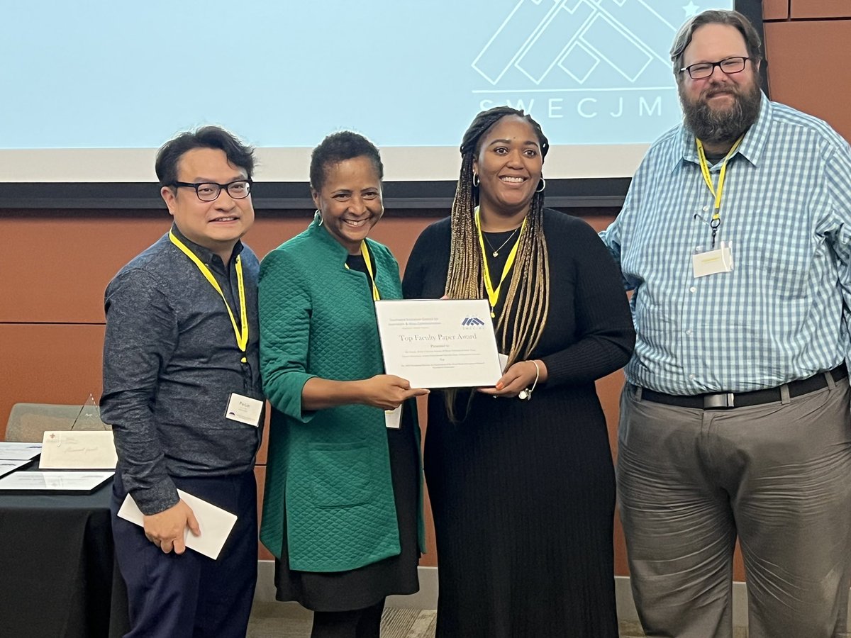 dbprof's tweet photo. Thanks @SWECJMC for top faculty paper award. It’s a joy to work with @miamoodyramirez @G_Platenburg @meredithdclark #nphc. #bglos #divine9 #SWECJMC2022 https://t.co/2dMIR00YaC