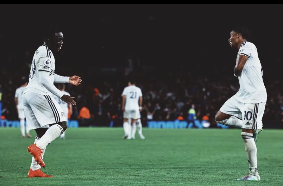 lufcreformed's tweet photo. I LIKE IT, I LIKE IT, I LIKE IT, I LIKE IT, OOOHHHHHHHHH…… WILLY AND CRYSENCIOOOOOOO 🎶 
#lufc #weallloveleeds https://t.co/xwLjyOr2LI
