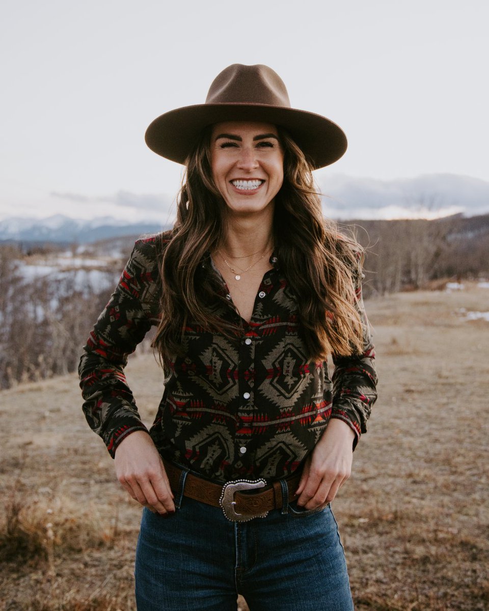 Stetson (@stetsonusa) on Twitter photo The Stetson Midtown. Inspired by life in the city but ready for adventure anywhere.
Styled by <a href="/katieronsky/">Katie Ronsky</a> and photographed in Alberta by @rockin_a_photo. The Stetson Midtown. Inspired by life in the city but ready for adventure anywhere.
Styled by <a href="/katieronsky/">Katie Ronsky</a> and photographed in Alberta by @rockin_a_photo.