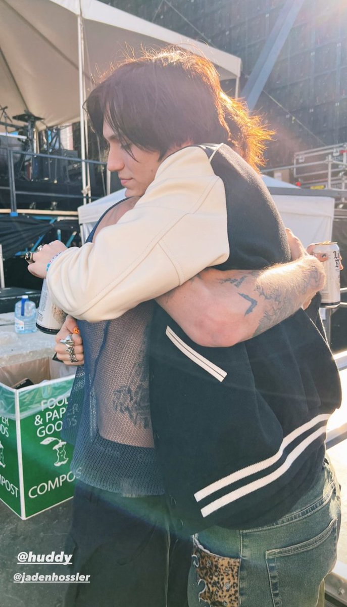 Jxdn_28's tweet image. Esta foto me alegro el día❤️‍🩹