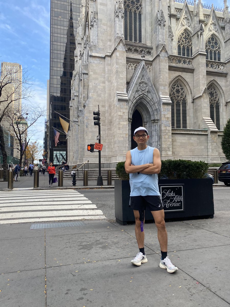 After a shake out run, this morning, over the Fifth avenue and Central Park of New York. Behind was the stunning St Patrick Cathedral