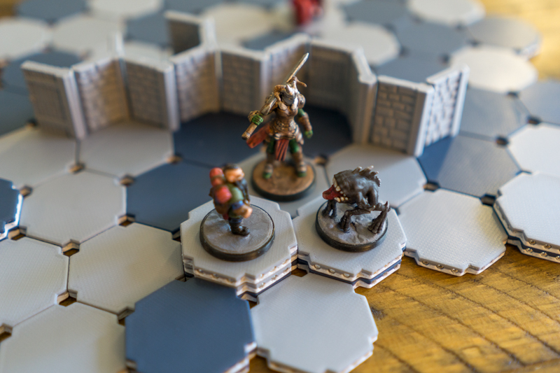 For the adventurers out there, I  designed some walls and doors for the Magnetic Hex Board lets them be used for dungeon terrain. patreon.com/posts/magnetic…