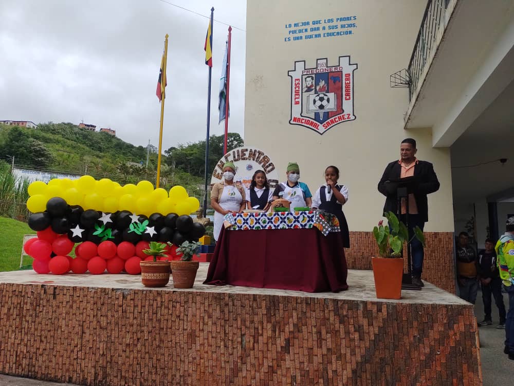Participación en el Encuentro Gastronómico uribante 2022. <a href="/CnaeTachira/">Cnae_tachira</a> <a href="/cnaeoficial/">cnaeoficial</a> @MPPEDUCACION <a href="/_LaAvanzadora/">Yelitze Santaella</a> @ZonaEducTachira <a href="/Berzabethg1/">Berzabethgandicaoficial</a> @RedEducUribante