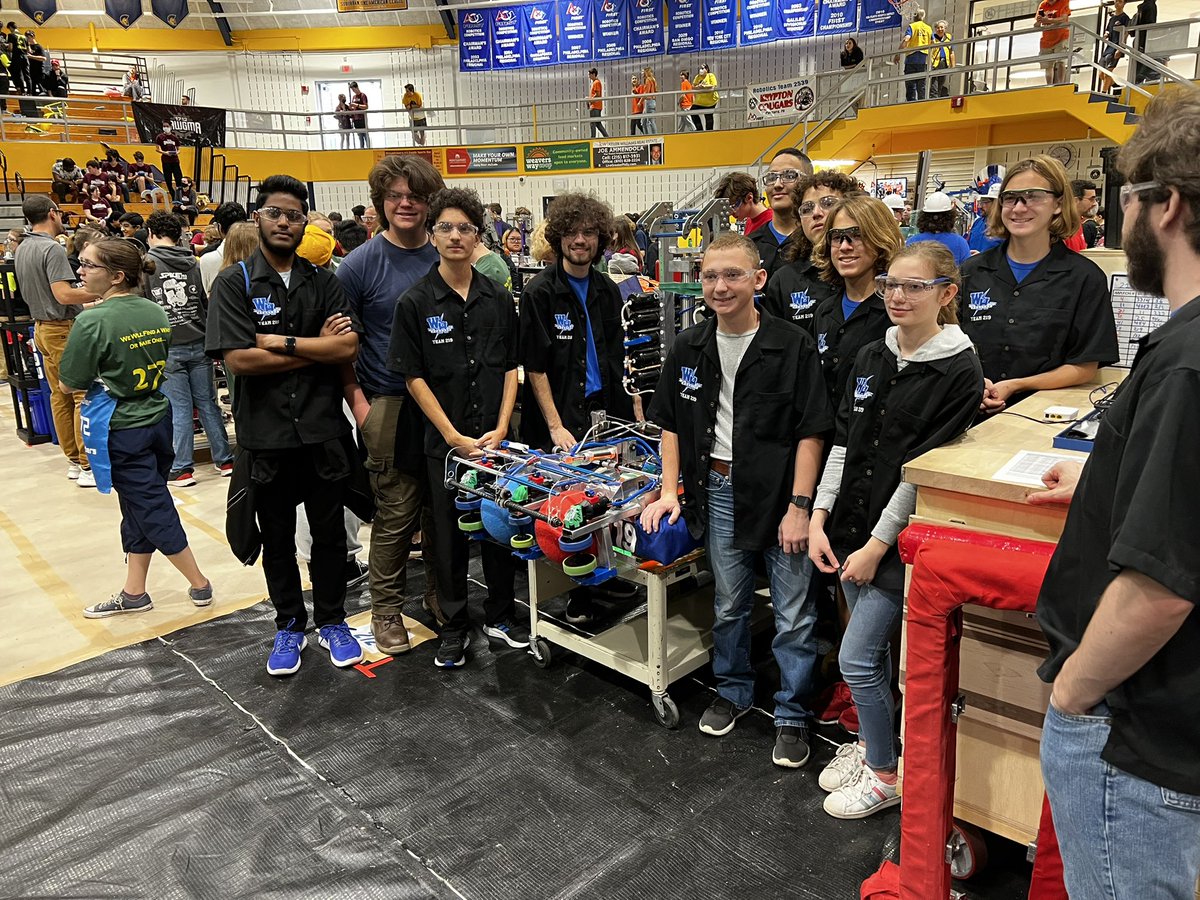 Man what a day for an off-season event!! Had an absolute blast at ramp riot lots of new drivers practicing with last years design!! These are the types of days that build teams!! Great day to be a blue streak <a href="/WHRHighSchool/">Warren Hills HS</a> <a href="/WHRMiddleSchool/">Warren Hills M.S.</a> <a href="/WHRSDAthletics/">WHRSD Athletics</a>