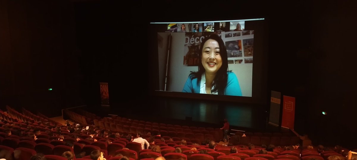 Inrap_ActuMMED's tweet photo. Parmi les autres prix remis, celui du prix spécial des lycéens catégorie court-métrage récompense le film « Les tombes franques de Saint-Dizier », premier épisode de la collection « Éclats d’archéo » réalisée pour les #20ansInrap ! 🎉🙏
Pour le (re)voir 👉 https://t.co/xJjxjwacGQ https://t.co/sE84WTXUA3