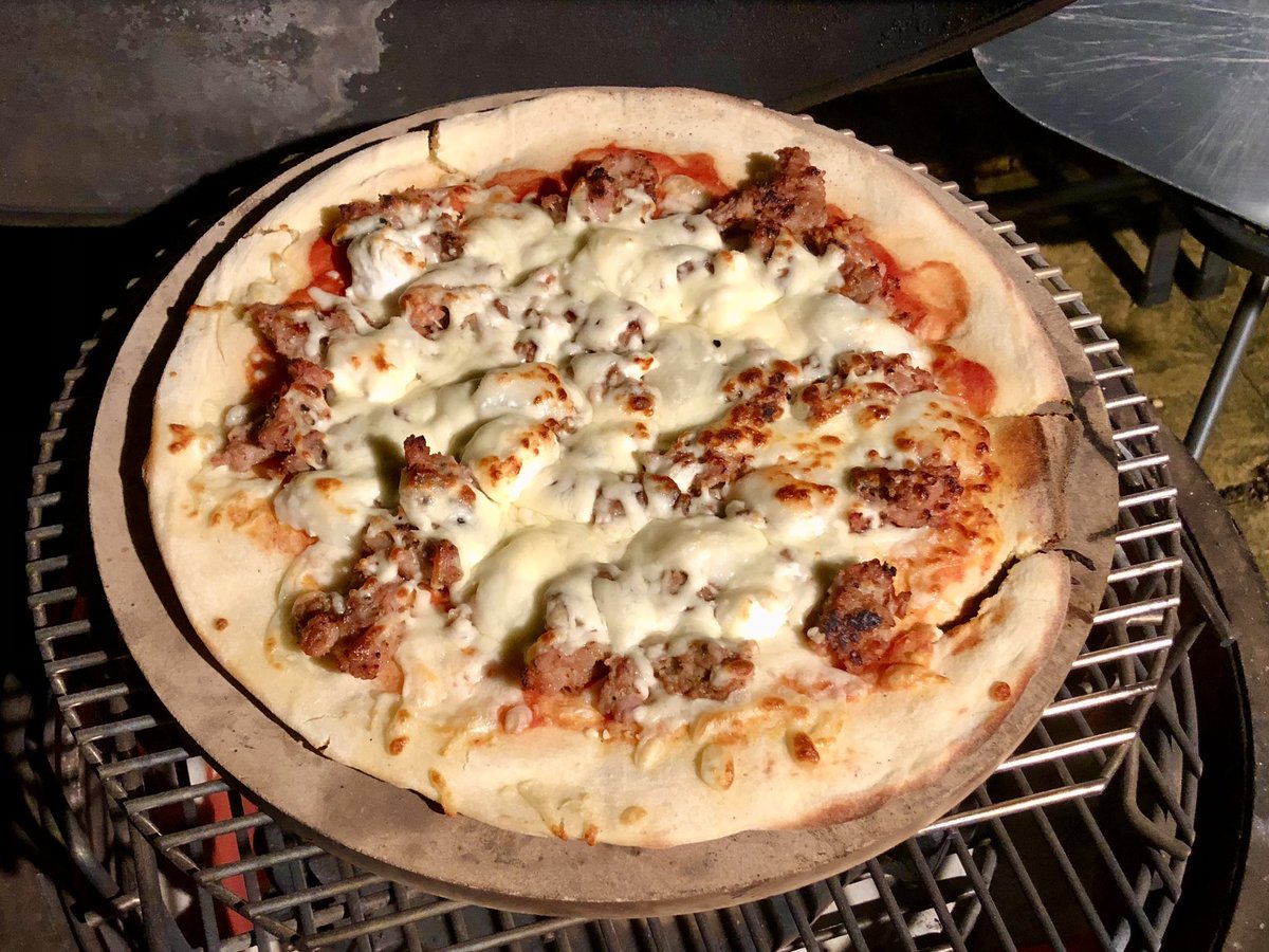 Pizza night! A classic pepperoni followed by a sausage meat and goats cheese. Sausage from @glouc_services  infused with <a href="/dizzypigbbq/">DizzyPigBBQ</a> Dizzy Dust and Redeye. Cooed in the large <a href="/BigGreenEggUK/">Big Green Egg UK</a> Lovely stuff. <a href="/EdHenriet/">EdH</a> #biggreenegg #bge