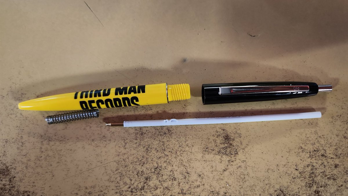 Simplicity is the sincerest form of flattery. 

I truly appreciate a pen that doesn't take much to understand,

@thirdmanrecords #Detroit visit was worth it.