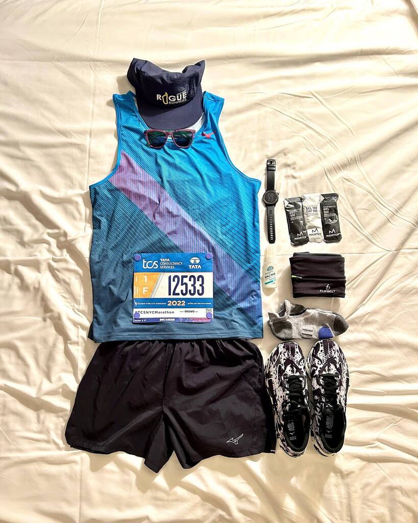 DekelChui's tweet photo. 🙏 Counting all my blessings in getting here. Here’s #flatlay Dekel

#mizunorunning #runasone #mizunoenerzy #reachbeyond #mizunorunningcanada #Mizunocanada #runnersofinstagram #alwaysontherun #runrunrun #instarunner #runstagram #runningismytherapy #ig… https://t.co/YsSAYqTFSL https://t.co/STcHQx231y