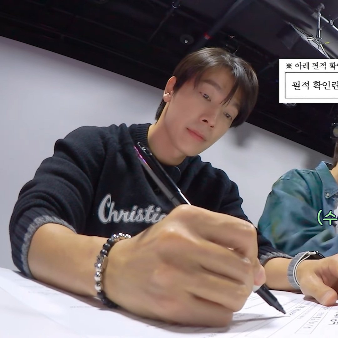 donghae pics tweet media