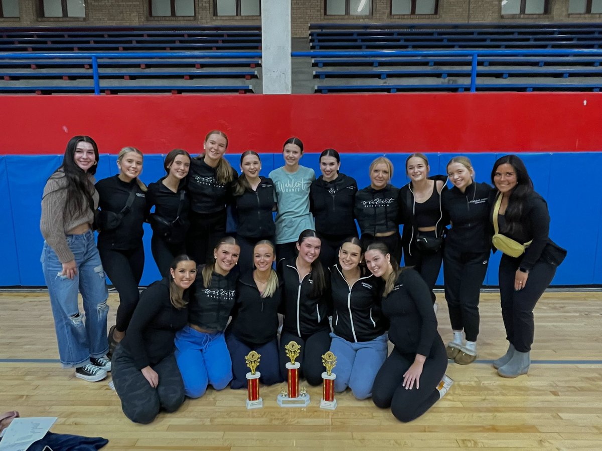 Second competition, still first place. Wahlert Dancers got first in the contemporary and jazz categories along with GRAND CHAMP for jazz!! Also, congrats to Abbie Keller who got GRAND CHAMP for her solo!!! #rolleags 💙💛