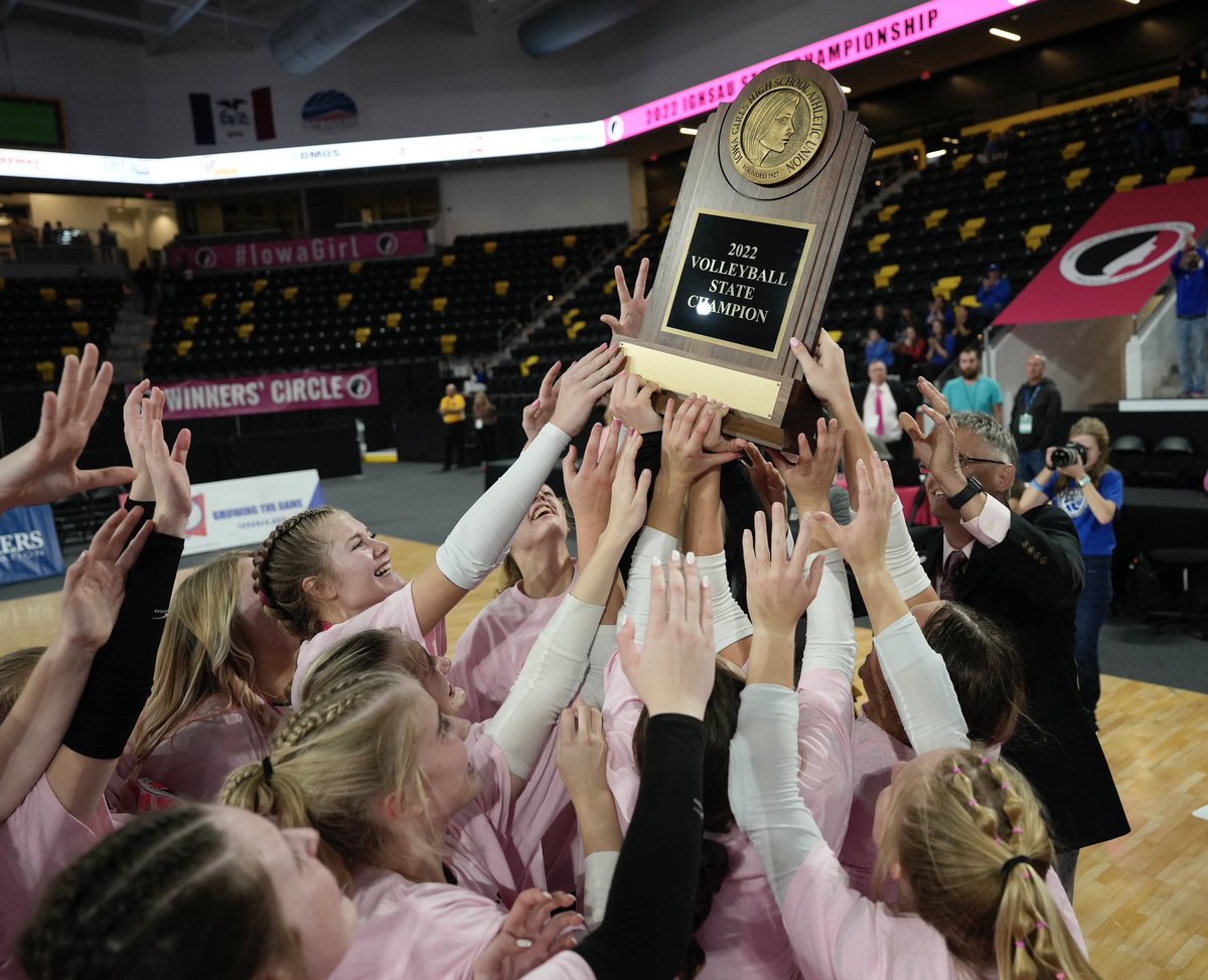 eagles volleyball tweet media