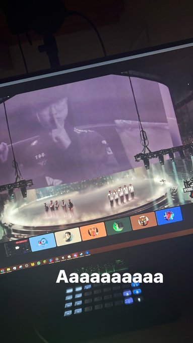 Aaaaaaaaa el mundial de lol 😱😱 https://t.co/L9UhNZ5QAn<a href="/tag/cuernacraft2"class="tags"><span>#cuernacraft2</span></a>