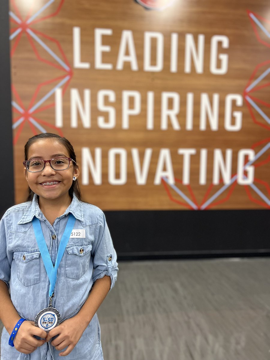 iGalindo_AMS's tweet photo. For the 3rd consecutive year Angie Galindo wins 1st in her category and grade level at 🥇her campus. This year she placed 2nd at District level!!!! Math category!!!! 📈📊🏆😻🫶 Proud Dad🥲
@JDrugan_PK8 #DragonStrong #GirlsInScienceRock #GirlsInSTEM https://t.co/7Vj4I4Bvjq