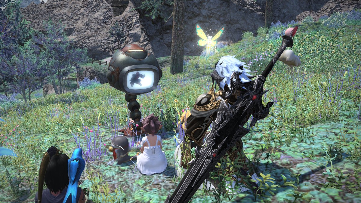 CommanderDestro's tweet image. #PS5Share, #FINALFANTASYXIVOnline  watching our favorite show between maps