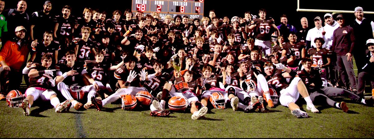 HerseyHuskies's tweet image. Hersey would like to congratulate @BataviaFootball on the win today. To our @Hersey_Football Huskies, thank you for letting us be a part of your exciting undefeated regular season. You played every game with heart and character: We are so proud of you. #MUSH