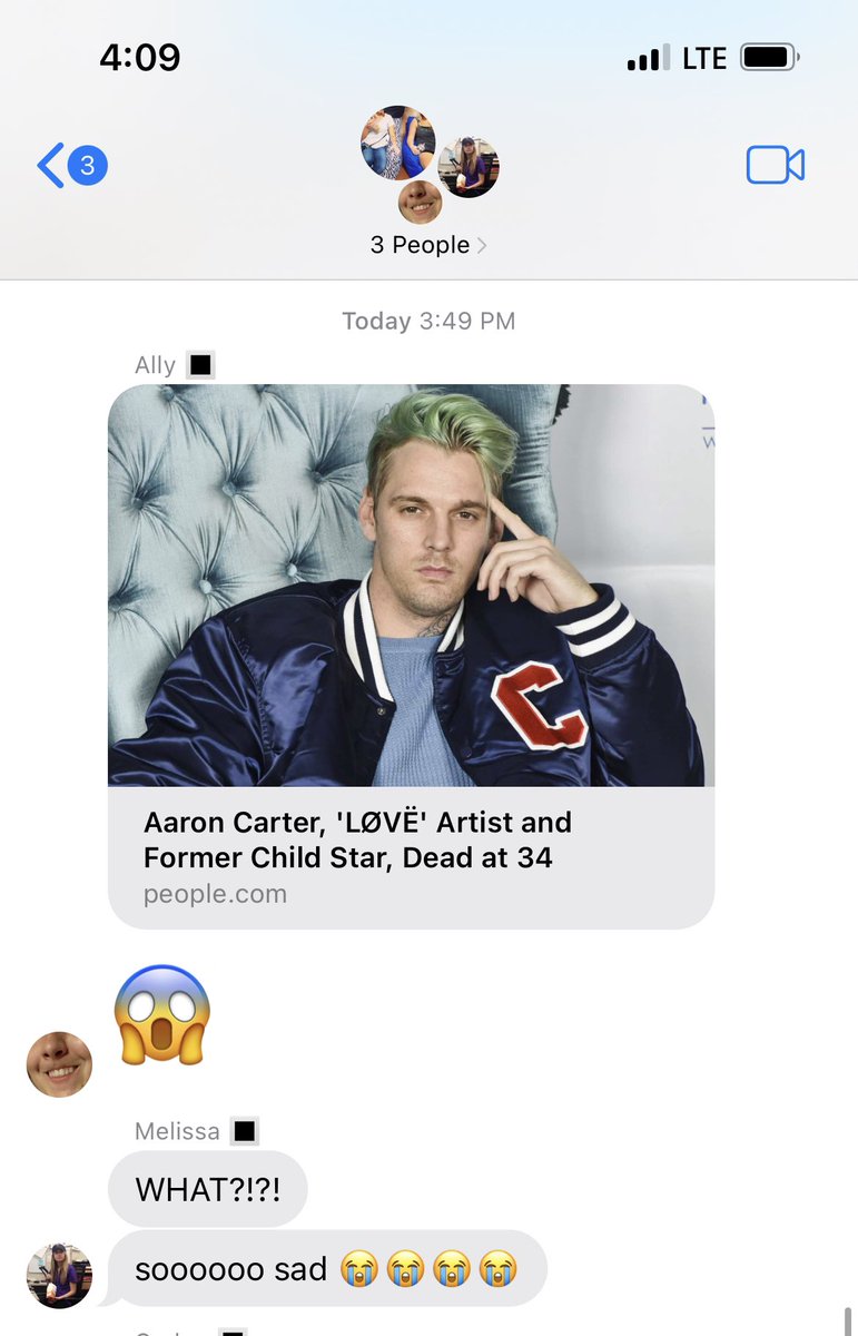 TriciaWasHere's tweet photo. very bad day to be in a millennial girl’s group chat https://t.co/r0MqNWQRMF