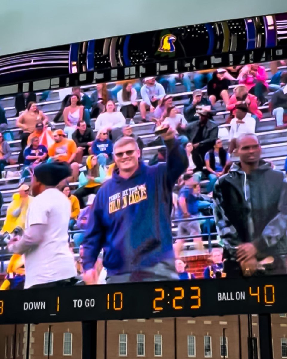 ACLadyMavsBball's tweet photo. Congrats are in order for our head coach, Coach Cupples! He was recognized today at his alma mater, Tennessee Tech, as one of the Top 100 basketball players in the program’s 100 year history! Well done Coach, we are so proud! https://t.co/txSeUgXp0x