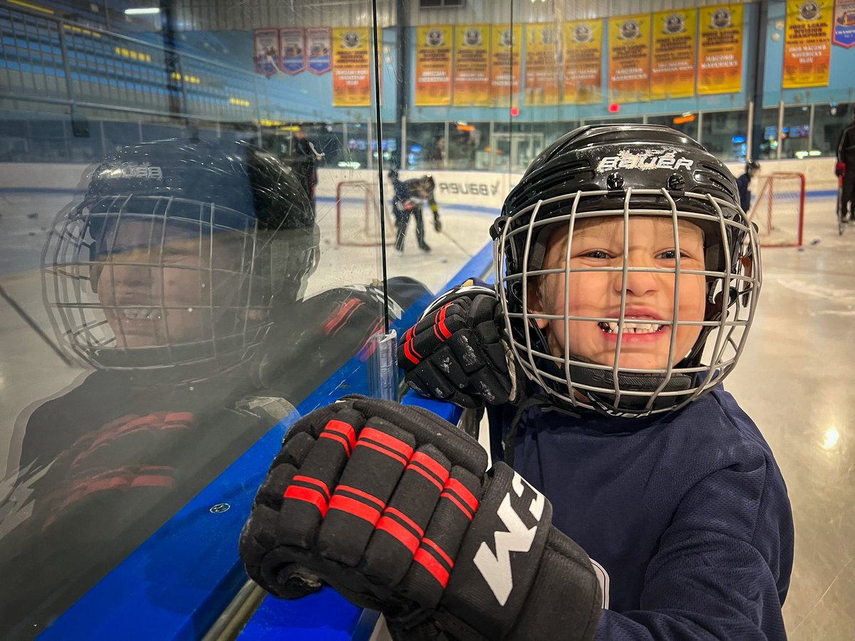 SuburbanIceMac's tweet photo. Our goal today was to see you smile and we sure saw a lot of smiles! Great job by everyone at today’s Try Hockey for Free event. @usahockey https://t.co/3CcMz3AAfg