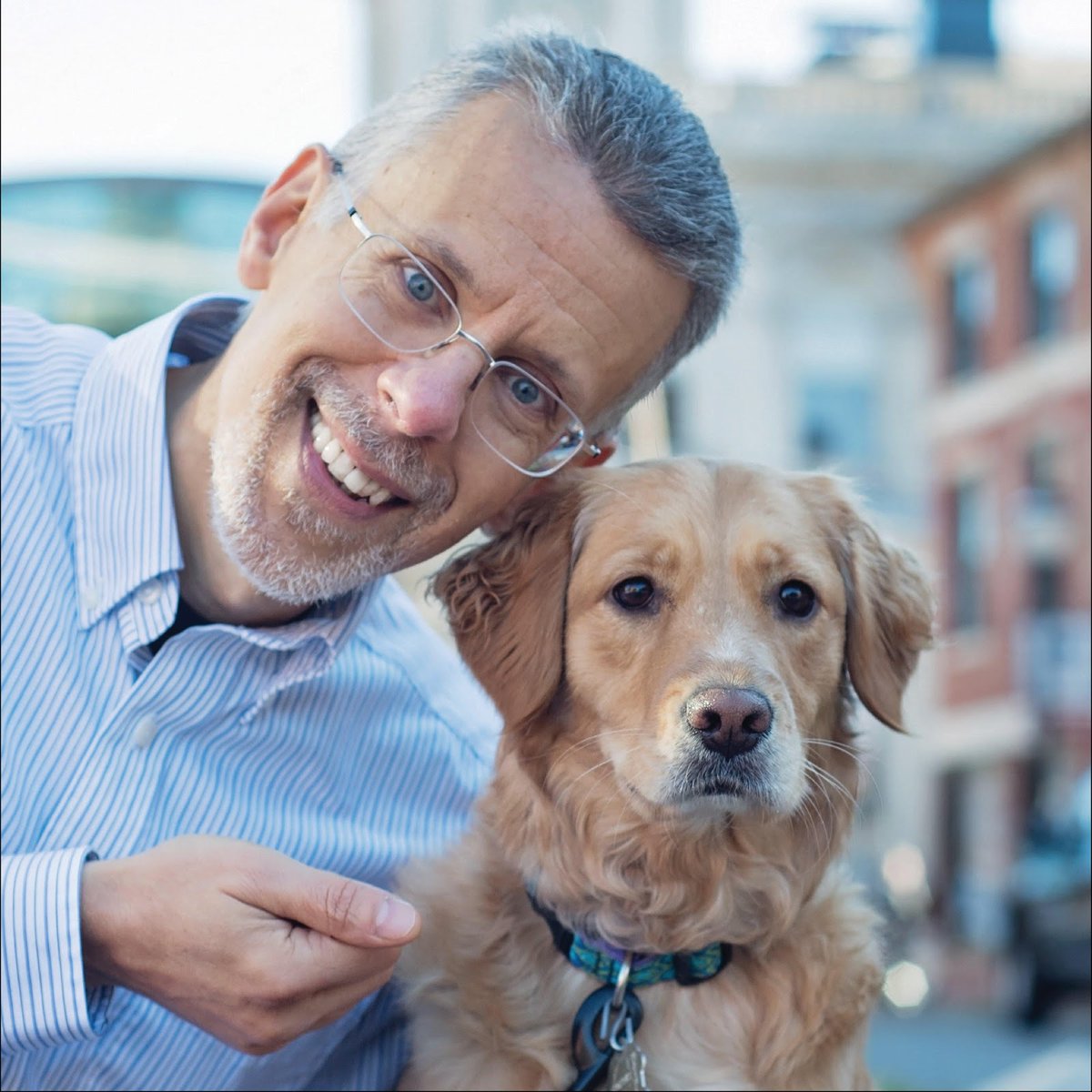 We love our senior pets! This is why we are glad they get their own special month to celebrate. DM us or mention us in pics of you and your senior pets so we can spread some gray-haired love. 😍 Happy National Senior Pet Month!

#NationalSeniorPetMonth #seniorpet