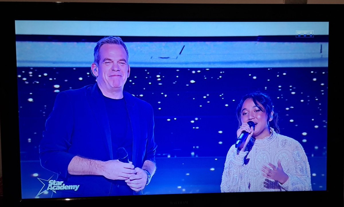 Perrinesaphir's tweet photo. Ma chanson préférée a la #StarAcademy 🥰🥰 https://t.co/VydSf0hb4W