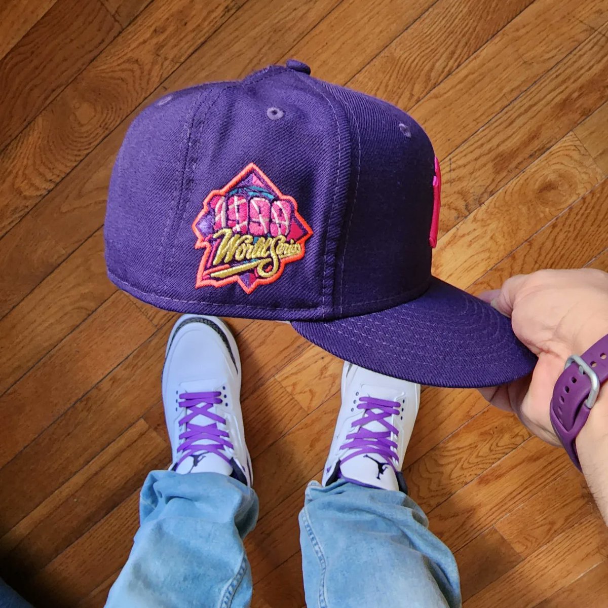Today's #kotd & #fotd UNDS both Jordan 3 'Dark Iris' and my Purple Haze Yankees fitted ⚪️🟣⚪️🟣⚪️🟣⚪️🟣💜💜💜💜💜  
#kicksandfitted #kicksandbrims #jordan3 #jordan3darkiris #yankeesfitted #purplehaze #fittedhatsociety #newera5950 #newera #fittedhats #sneakerhead
