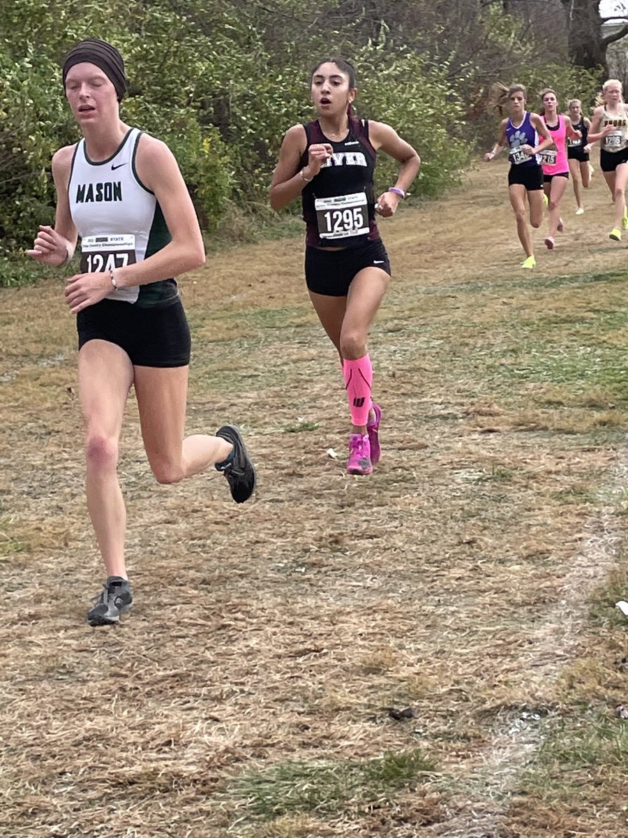 Angela_Lilley4's tweet photo. Congratulations!!!! Our very own Bri Chaves finishes 16th overall in the D1 State XC Championship race! The team finished 13th overall with strong performances by all of our girls! Way to represent! So proud of these girls!! Until next year…⁦@rrhsgirlsxc⁩ https://t.co/I6P9KFLsFI