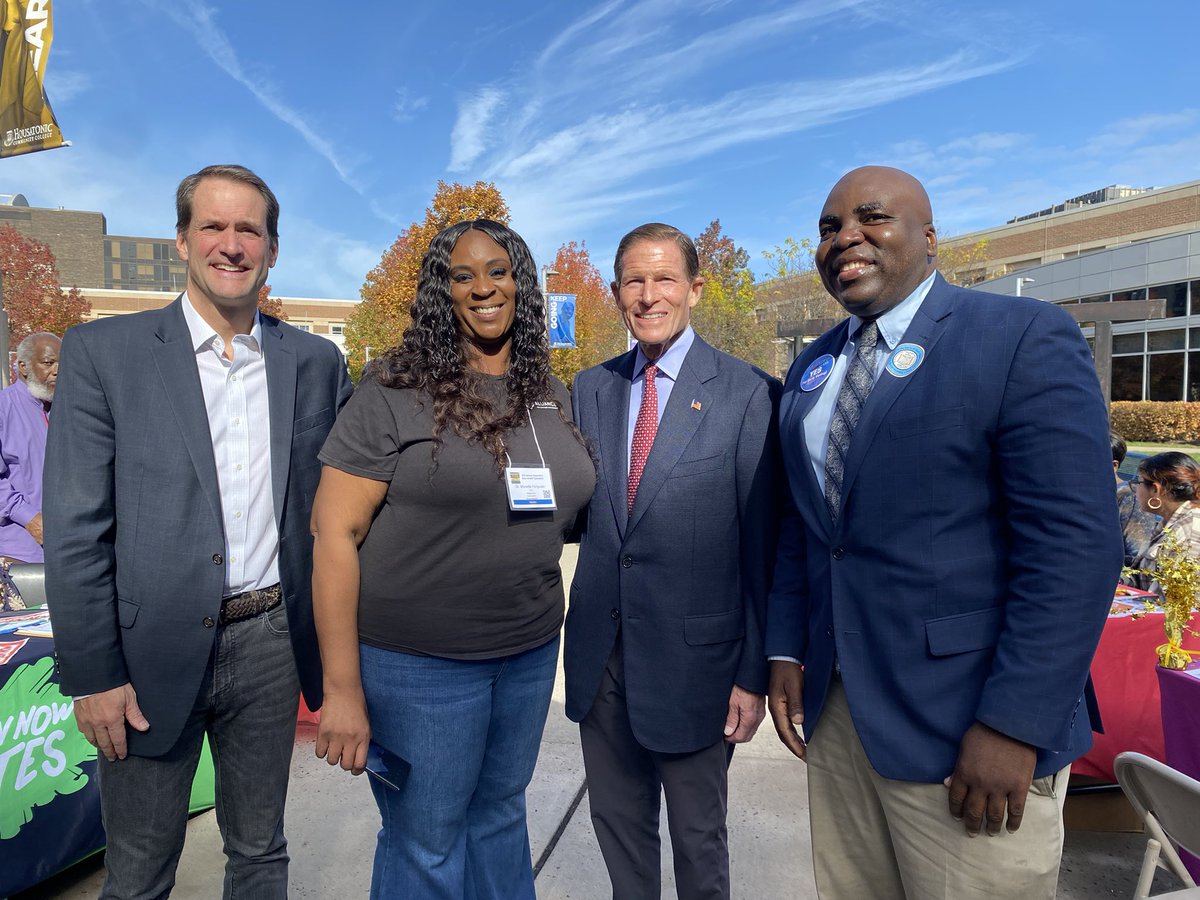 Richard Blumenthal tweet media