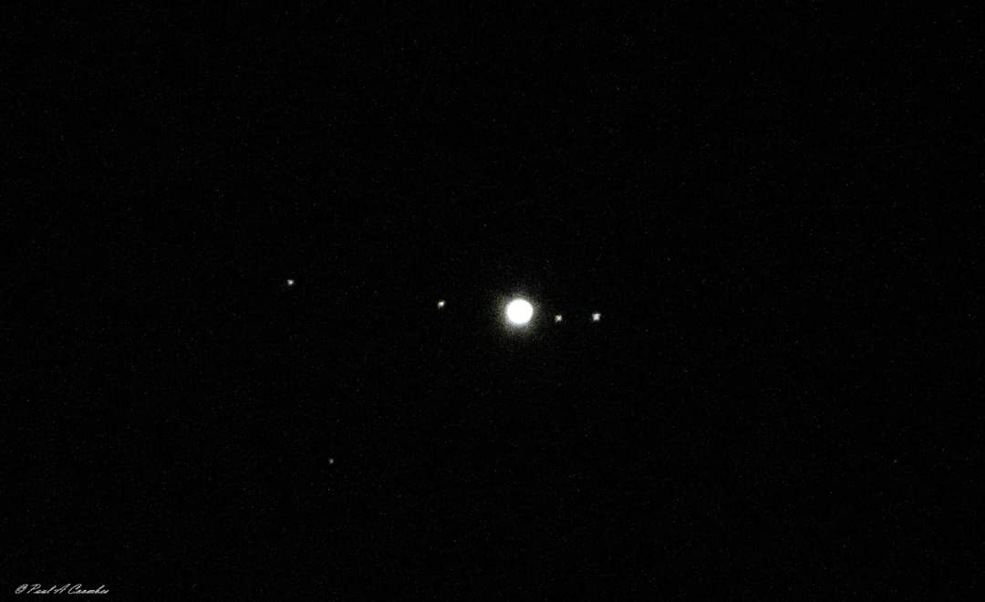 Jupiter and 4 of its 80 moons. These 4 are called Europa, Io, Ganymede and Callisto. #phototherapy