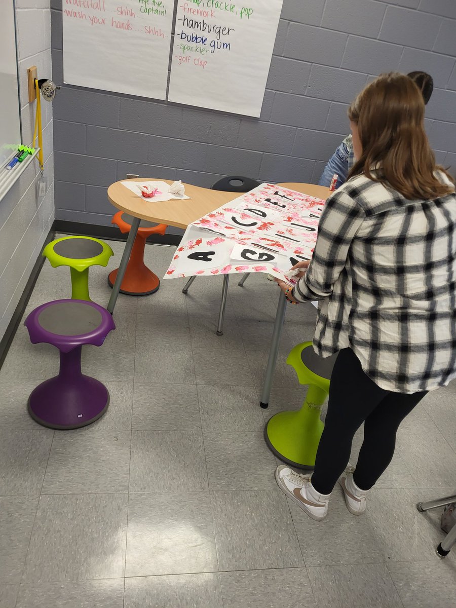 7th Grade Social Committee was hard at work making the Stranger Things Social a success!! #BulldogLIFE <a href="/DMSMedia411/">Dixon Middle School</a>