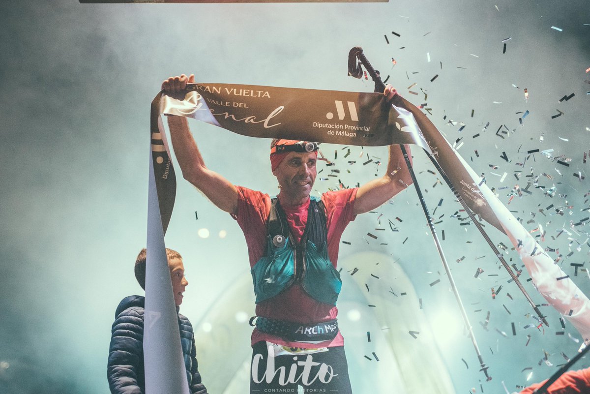 chitoronda's tweet photo. 🍁🌲 Juanmi Chacón ha sido el ganador de la modalidad ultra de @utgvvg . Venían pisándole los talones 👟Alfi y Amador, que se llevan el segundo y tercer puesto🏆 ¡Enhorabuena a los tres! 🎉
#Trainning #yosoygenial #yosoygenal #genal #utgvvg #trail #running #trailrunning #montaña https://t.co/eBphZbX53J