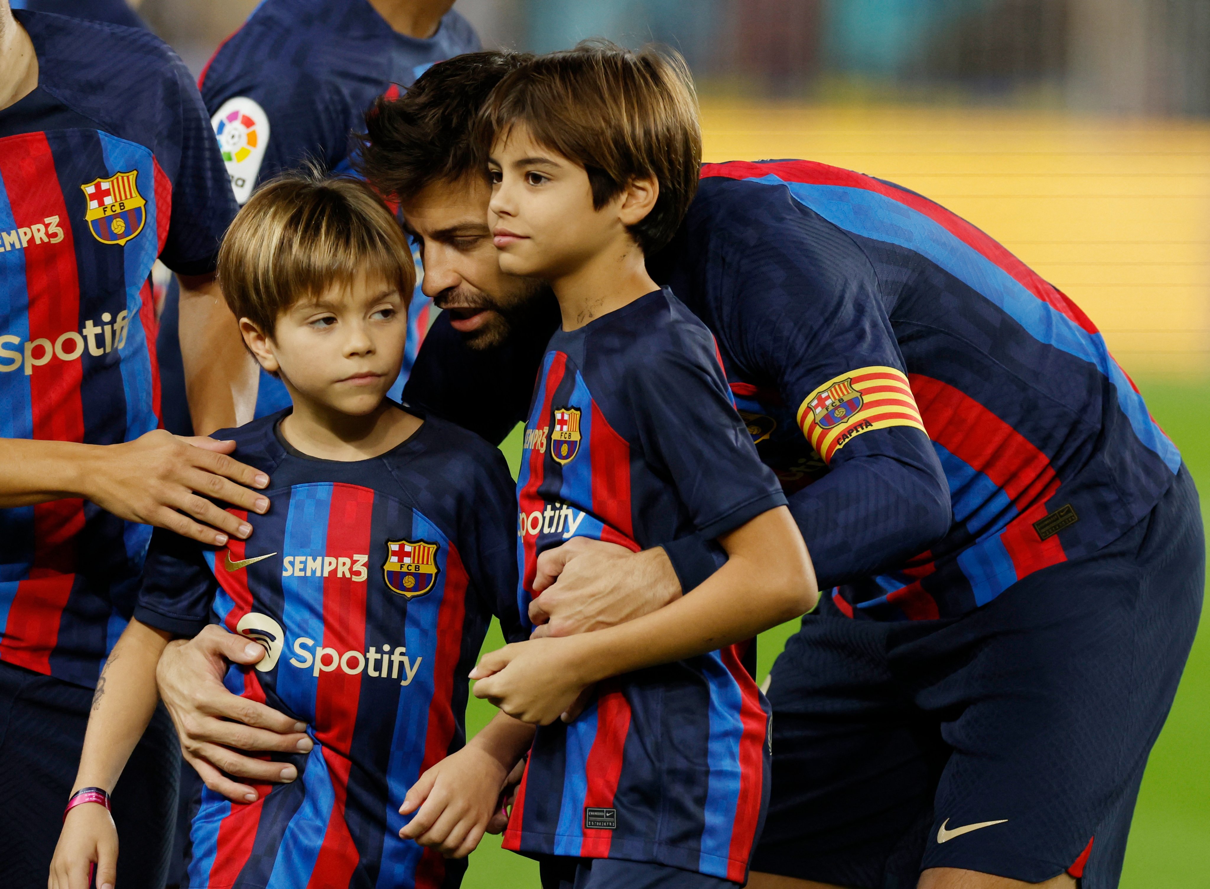 Así se despidió Piqué durante su último partido