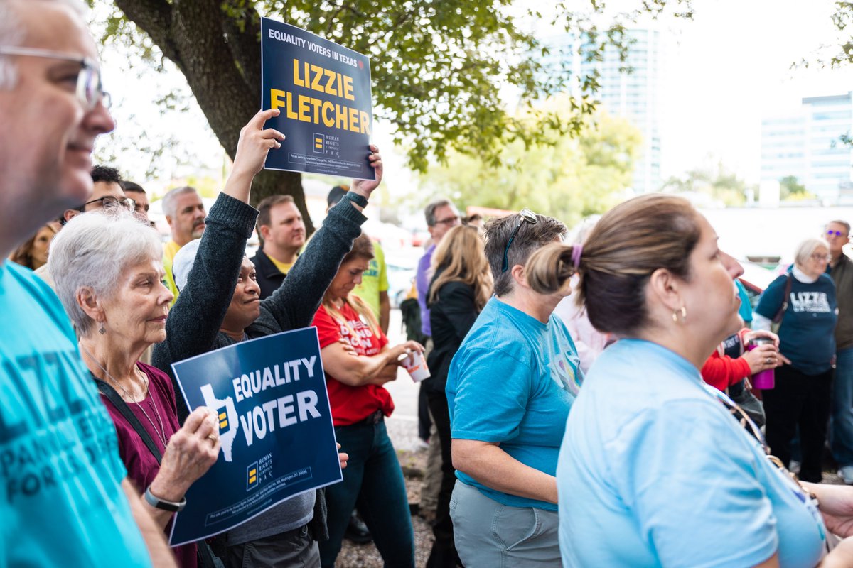 LizziePFletcher's tweet photo. Awesome morning with so many friends at #TeamLizzie HQ! Thanks to all who came out to make our rally such a great event, and a BIG thank you to everyone who went out and blockwalked afterward.

Together, we can do anything. https://t.co/GeZlw4Lidj