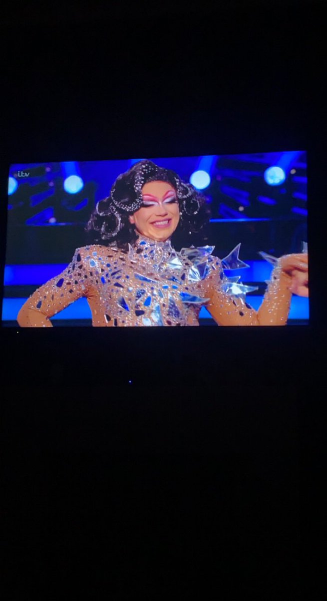 CourtneyUnionJx's tweet photo. SLAYYYYY MA QUEEN 😘 @higeorgeshelley  #queensforthenight https://t.co/Z8Vvm91NZD