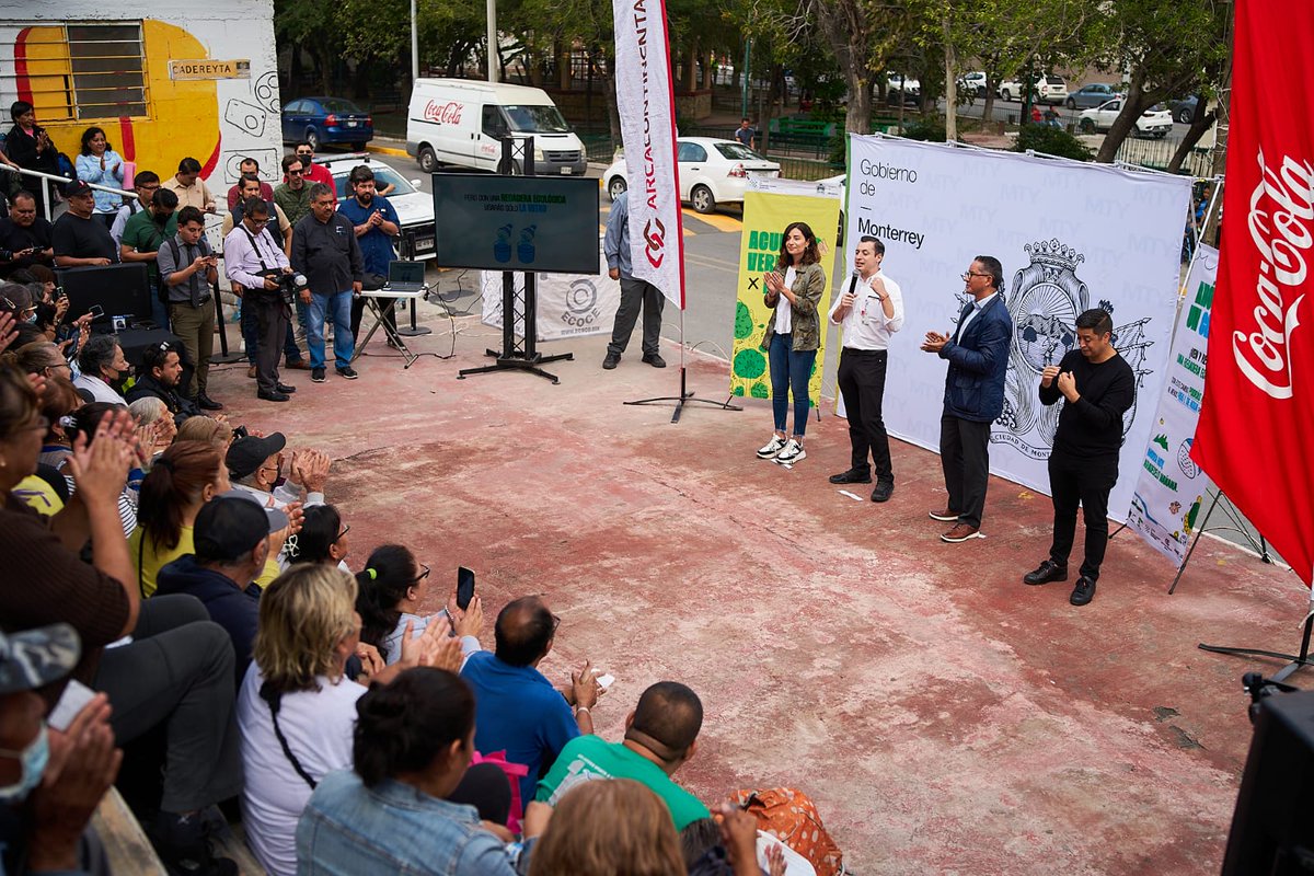 3erSector's tweet photo. 3er Sector - Arca Continental dona en Monterrey regaderas ecológicas para ahorrar agua https://t.co/5V875Wy9HT #Sostenibilidad #Comunidad #Agua #GestióndelAgua #PlanetaAC @arcacontal @SomosCocaCola @mtygob @colosioriojas https://t.co/bLkPNXzVVB