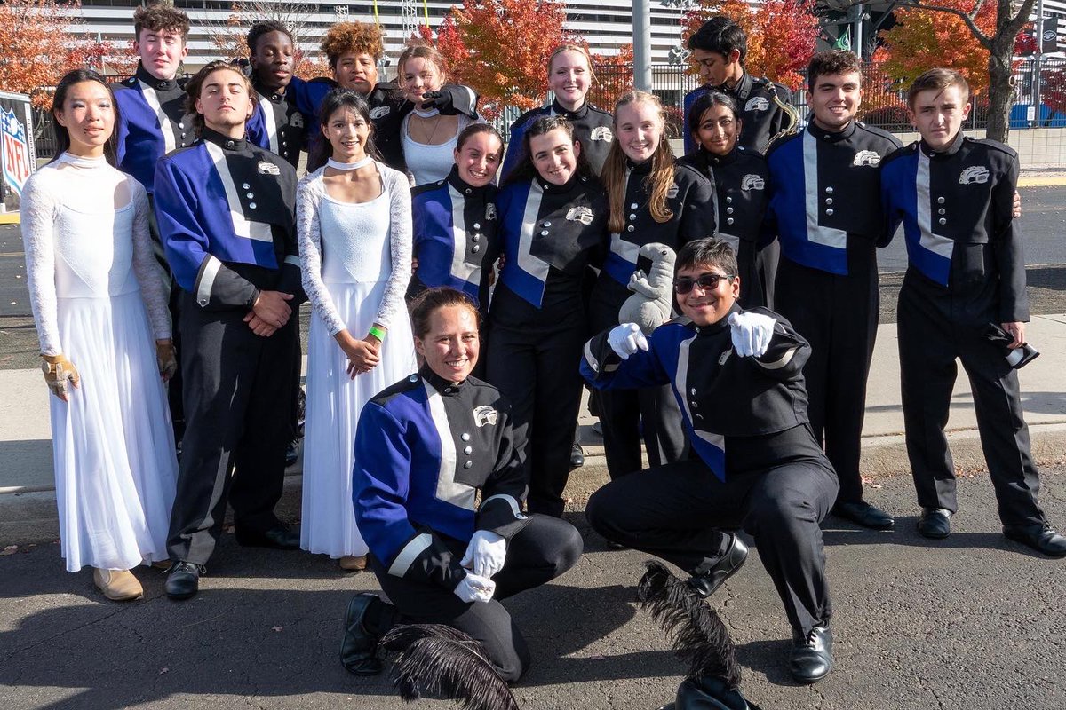 OBmusicandmarch's tweet photo. 5th place out of 10 at Nationals, and winner for Best Percussion! Congratulations on a great season, OBHS Marching Knights! And special shout out to the Seniors, hope you enjoyed your last show! π€ππΆ #GoMarchingKnights @FazioSally @OldBridgeTPS https://t.co/rxiwH8pZew
